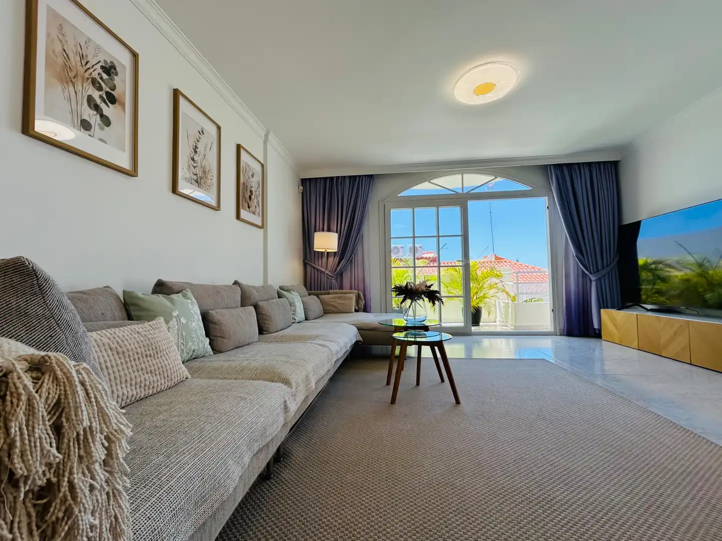 Sala de estar de Casa o chalet en venta en San Bartolomé de Tirajana con Aire acondicionado, Jardín privado y Terraza