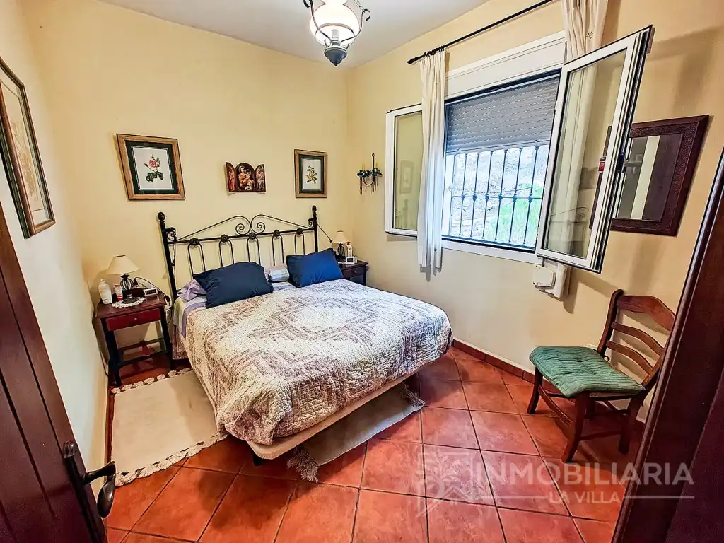 Country house with pool for sale in Poligono 8 Paraje 54 Lomilla Bueyes, imagen 12