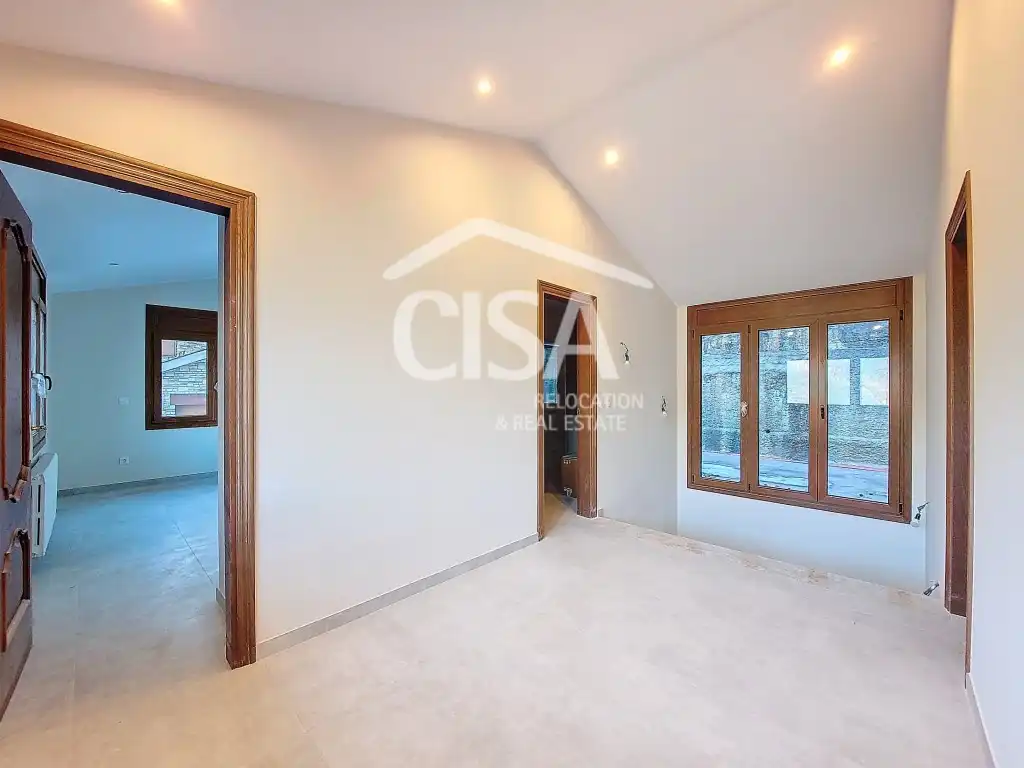 Casa o chalet en venta en Sant Julià de Lòria con Balcón