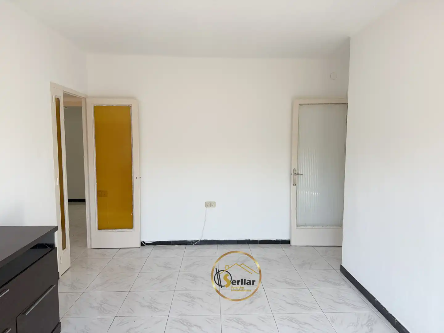 Piso en venta en Sabadell con Calefacción y Microondas