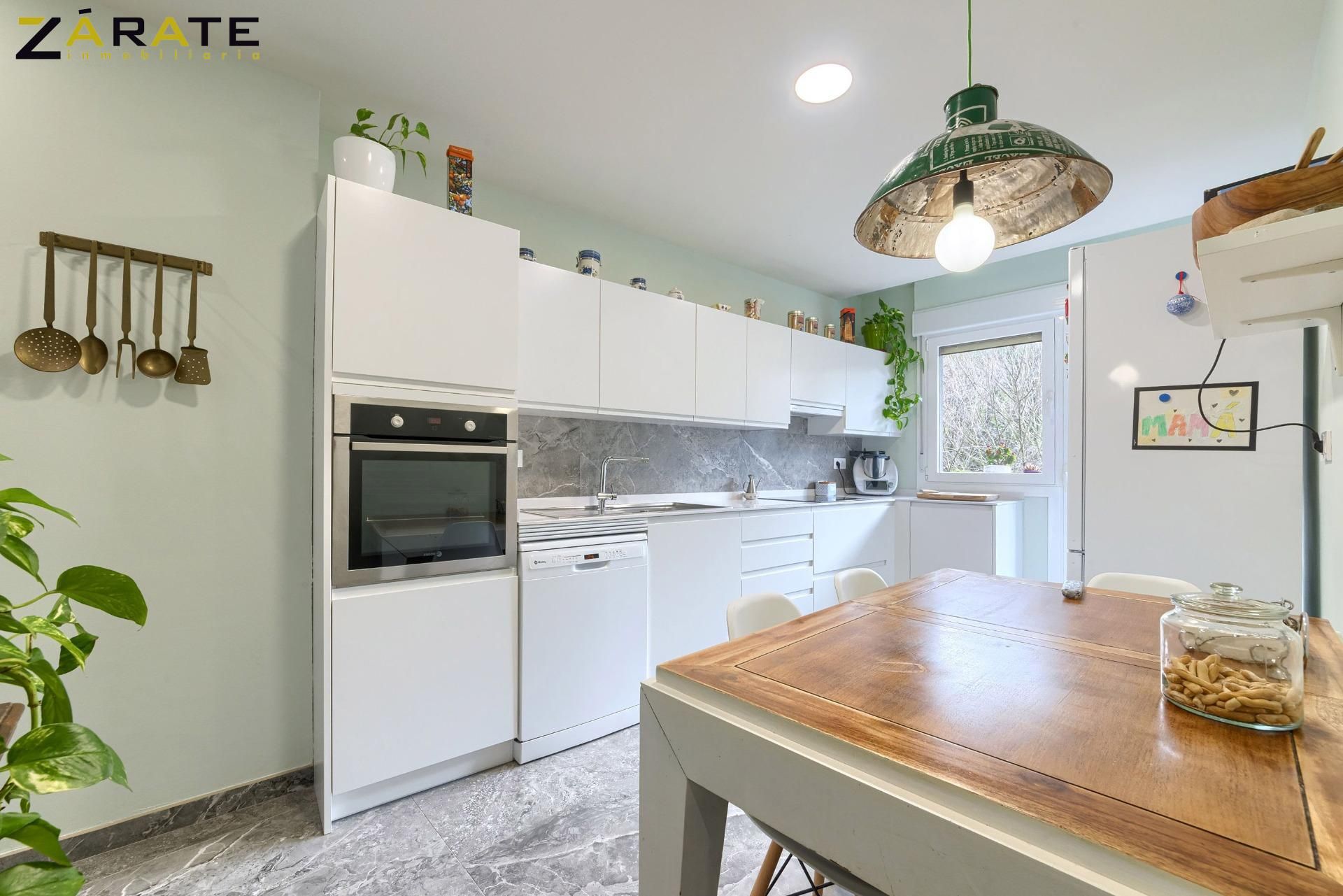 Kitchen of Flat for sale in Bilbao   with Heating, Terrace and Storage room