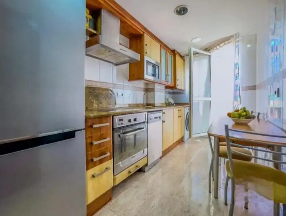 Maisonette zum Verkauf in Calle de la Gloria, Alisal - San Román