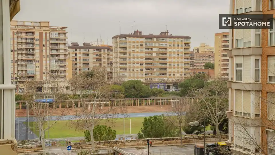 Vista exterior de Pis de lloguer en Valencia amb Aire condicionat, Calefacció i Moblat
