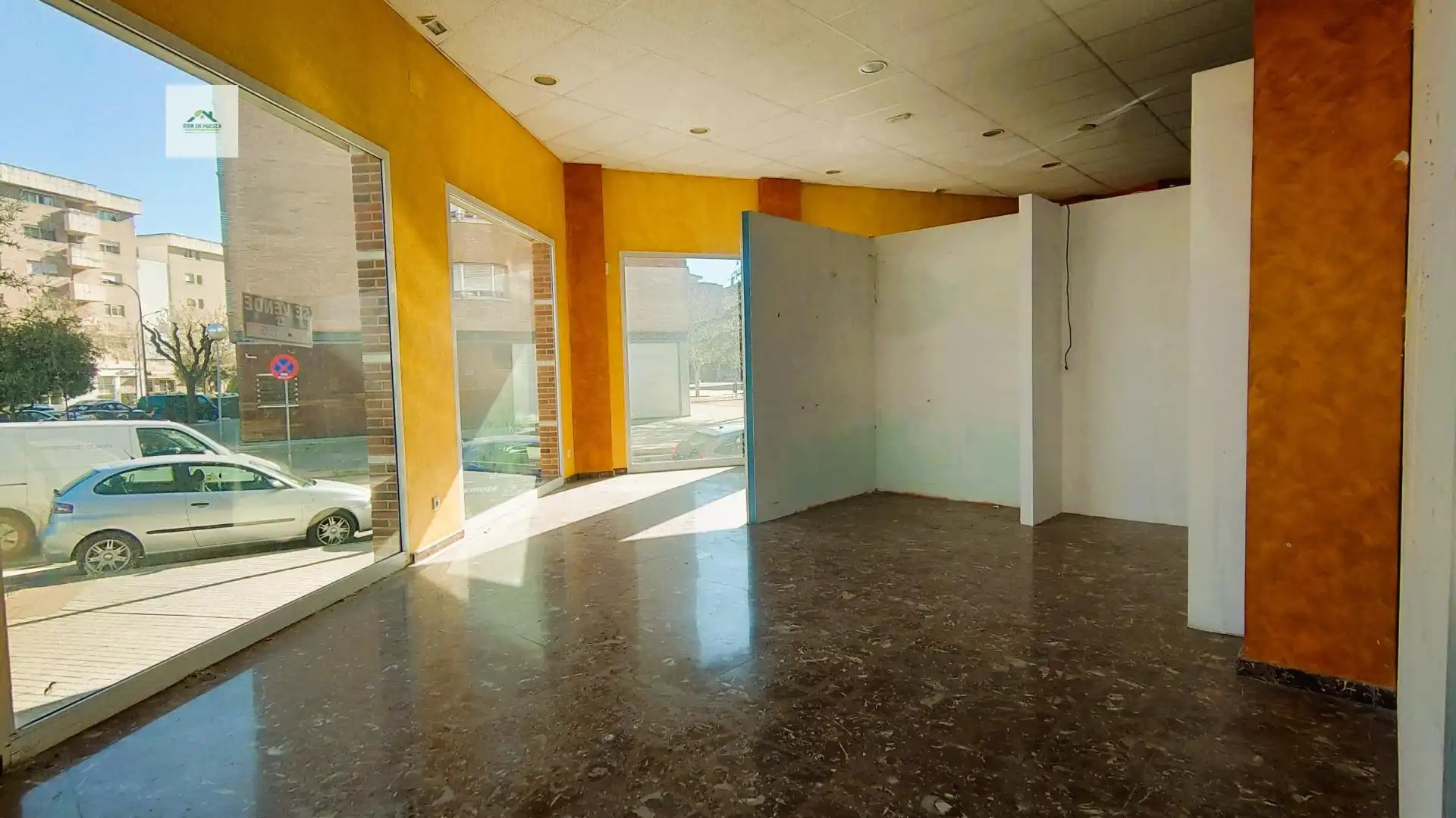 Local comercial en venda a LANUZA 67, imagen 2