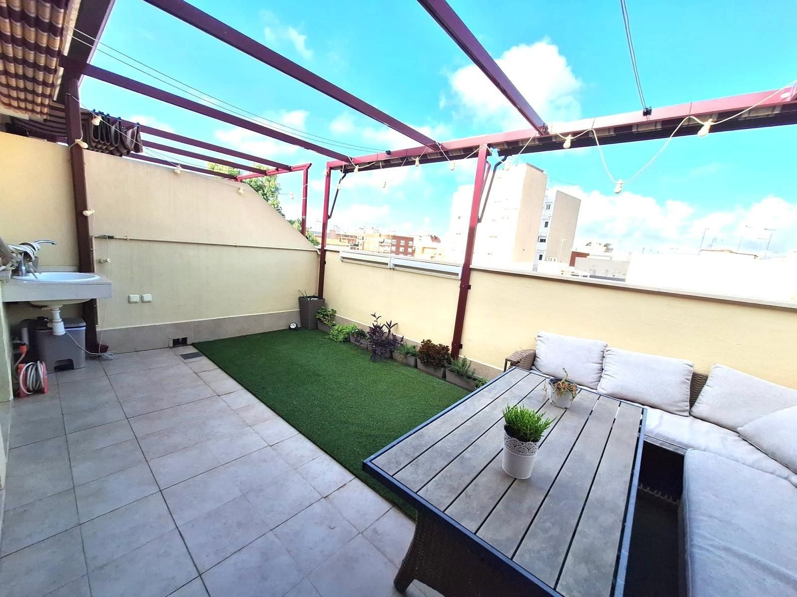 Terrace of Attic for sale in Alzira  with Air Conditioner, Parquet flooring and Balcony