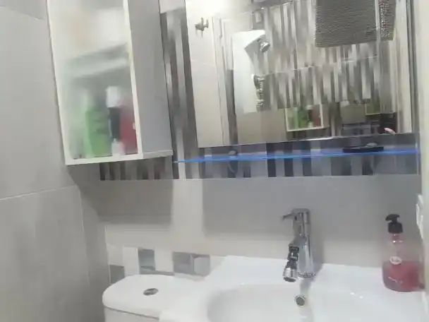 Baño de Piso para compartir en Peñamefecit - Avda Barcelona