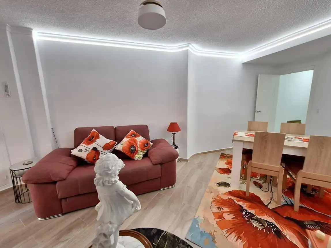 Apartamento con ascensor en venta en Calle Bergantín, imagen 3
