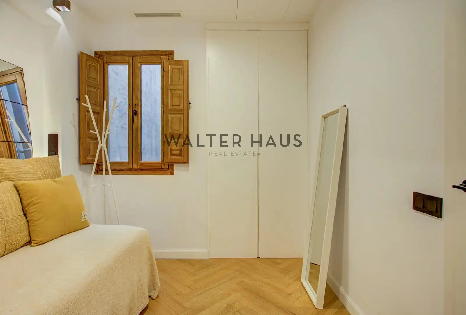 Habitación de Piso en venta en Barcelona con Aire acondicionado, Calefacción y Terraza