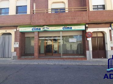 Local comercial en venda a Calle Mayor 34