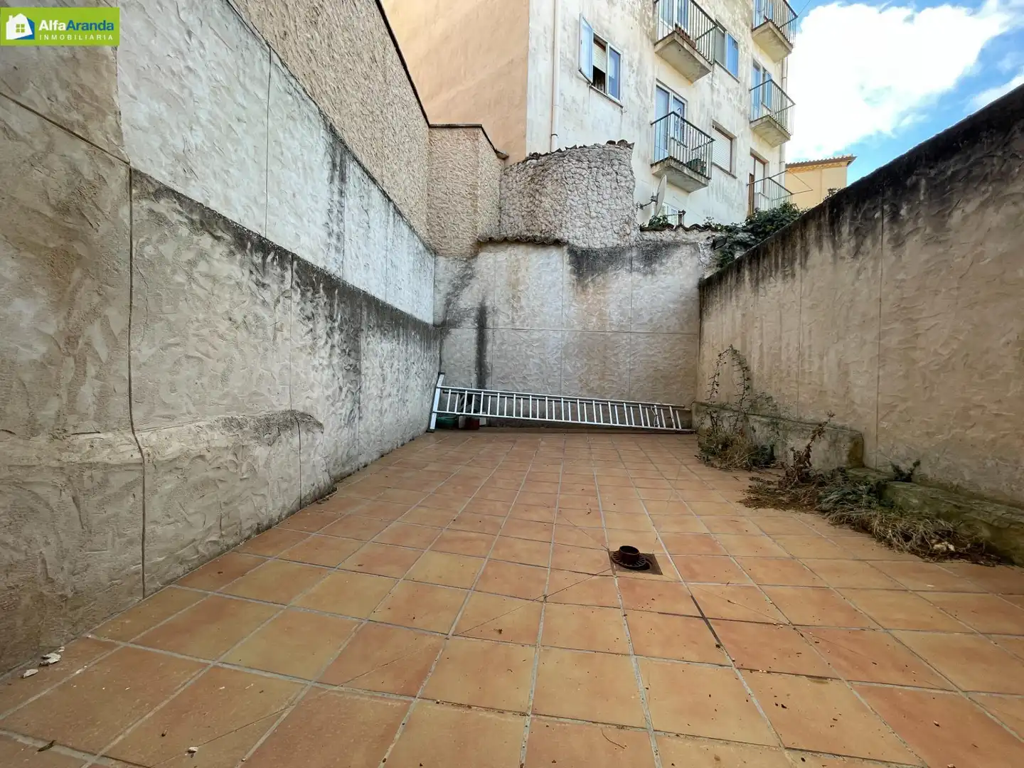 Casa rustica con balcone in vendita a Roa, imagen 6