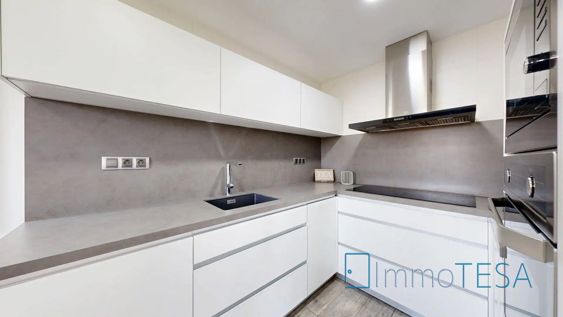 Flat with terrace for sale in Parc d’Europa, imagen 19