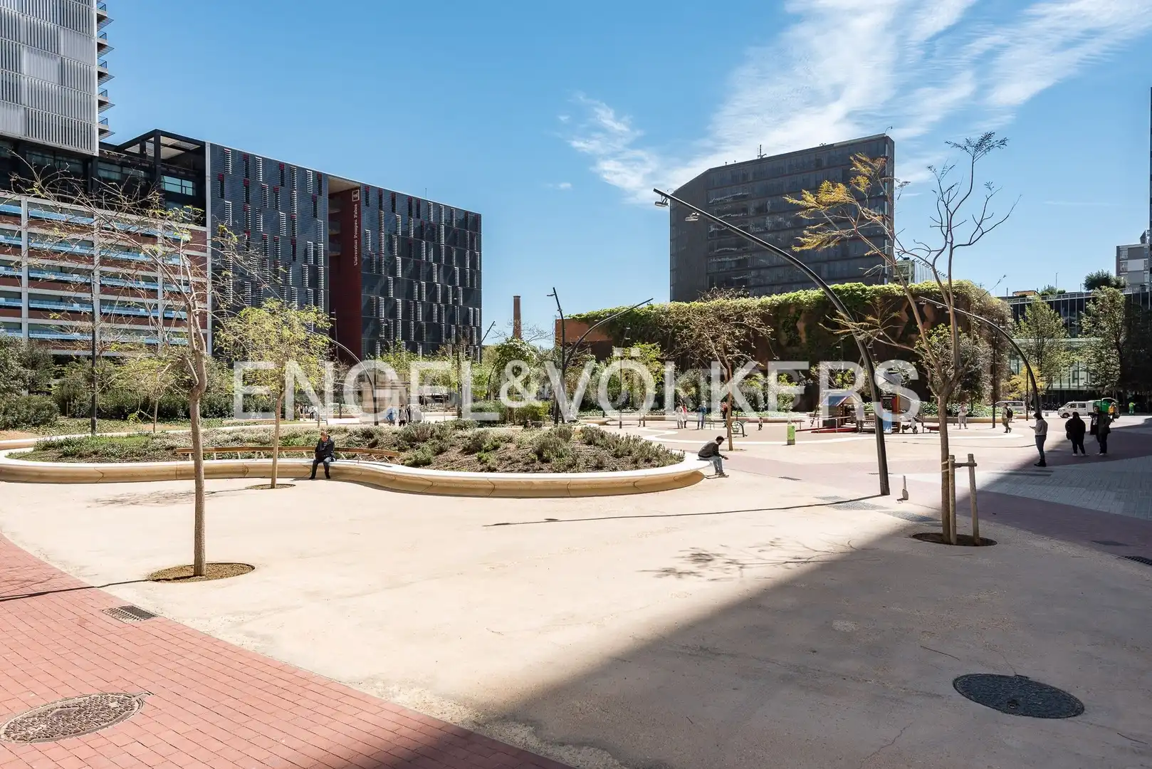Flat for sale in El Camp de l'Arpa del Clot