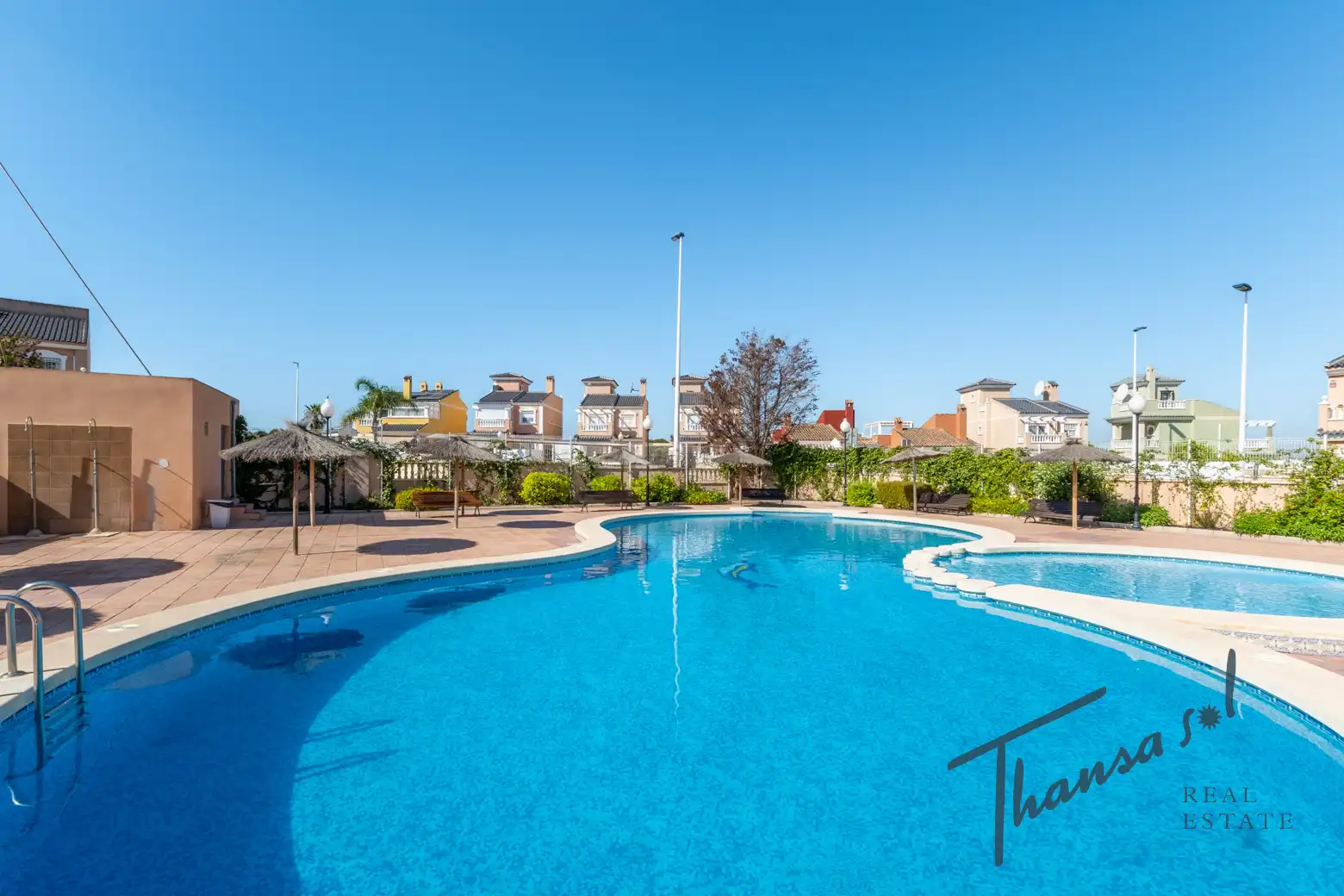 Maison mitoyenne avec piscine à vendre à Avenida de Finlandia, imagen 2