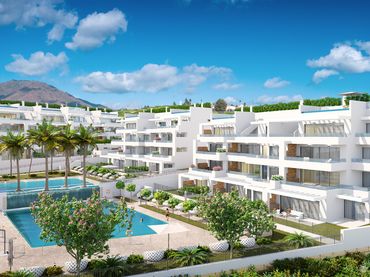 Apartament amb piscina en venda a Estepona Pueblo