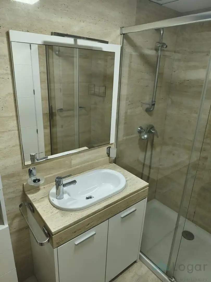 Bathroom of Flat for rent in Murcia  with Air Conditioner, Heating and Terrace