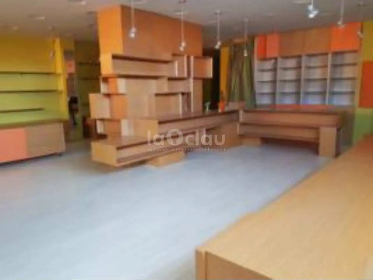 Local commercial à vendre à Tona, imagen 4