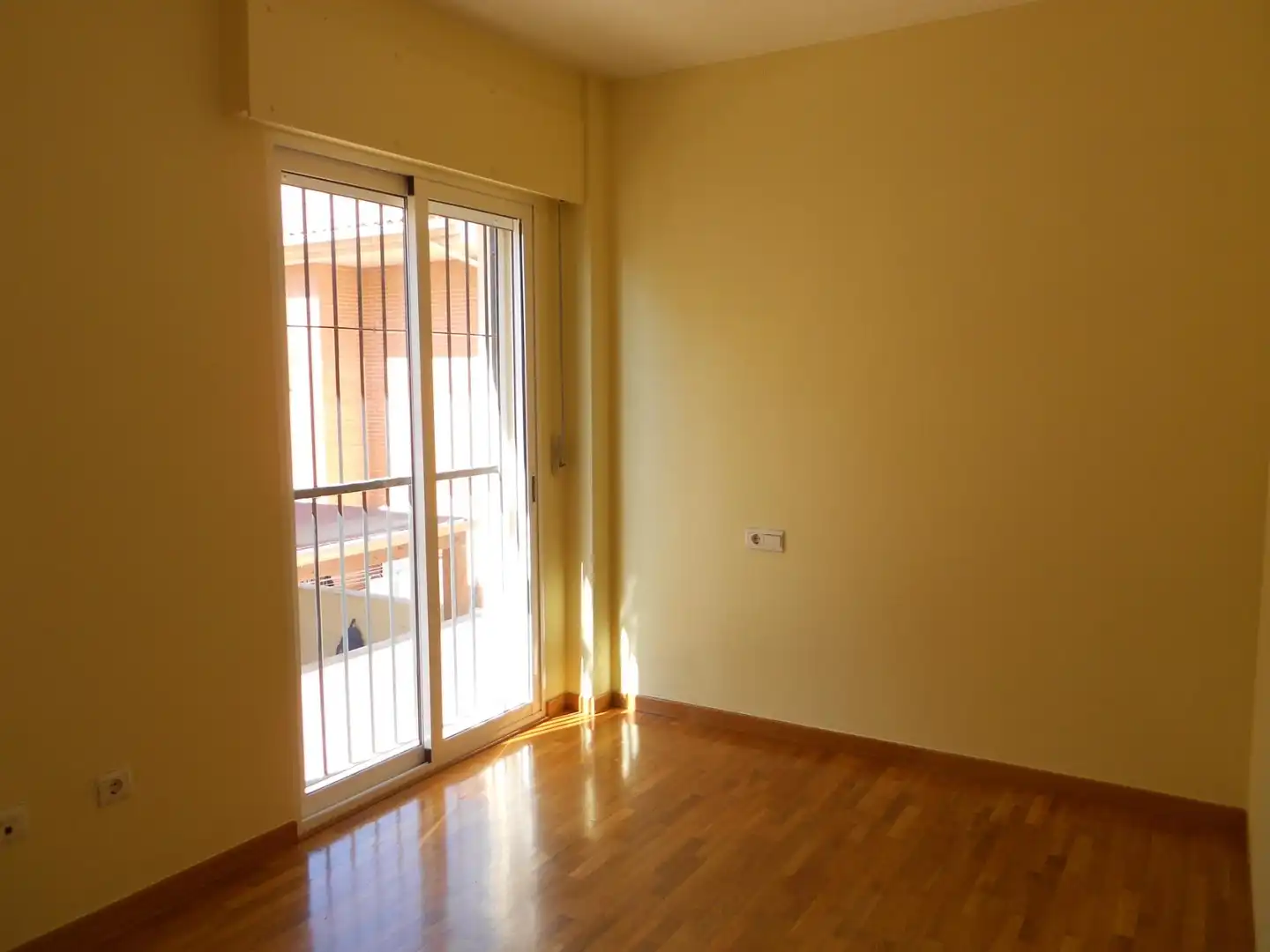 Dormitori de Casa adosada en venda en Murcia amb Aire condicionat, Calefacció i Jardí privat