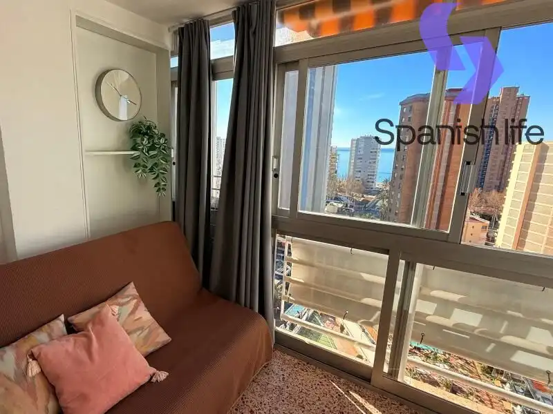 Habitación de Apartamento en venta en Benidorm con Amueblado