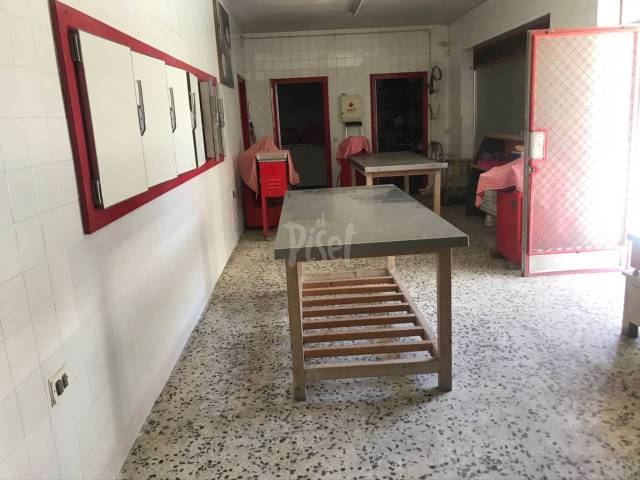 Local comercial en Alquiler en Francolí en Torreforta