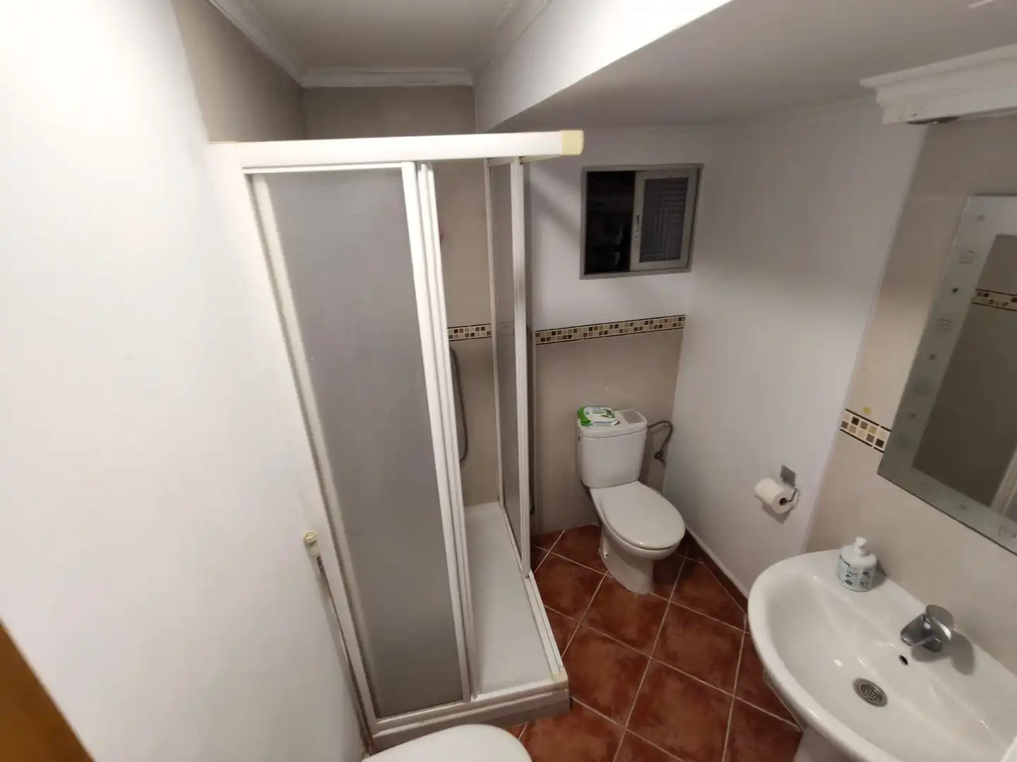 Baño de Piso en venta en Valencia con Aire acondicionado, Terraza y Balcón