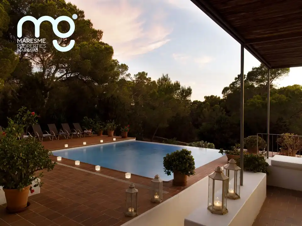 Swimming pool of Country homes for sale in Andratx  with Air Conditioner, Heating and Private garden