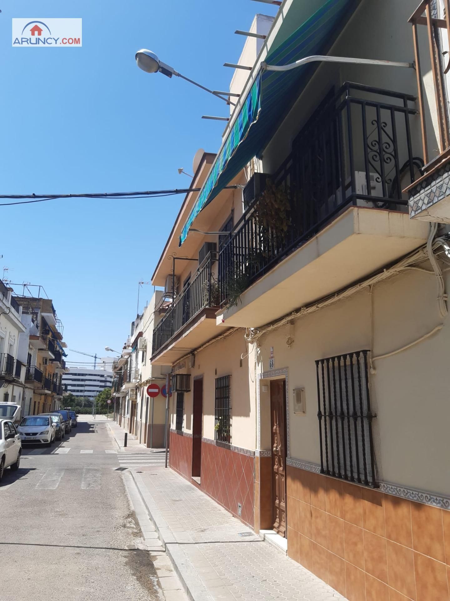 Vista exterior de Casa o chalet en venta en  Sevilla Capital