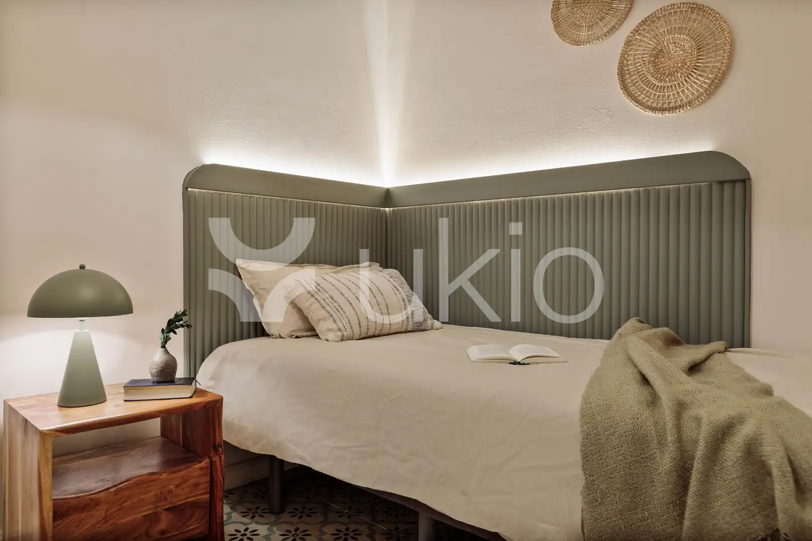 Habitación de Apartamento de alquiler en Barcelona con Aire acondicionado, Calefacción y Amueblado