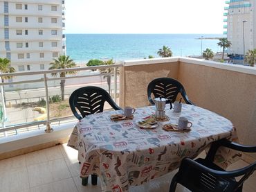 Appartement compact avec balcon à louer à Tomás Maestre