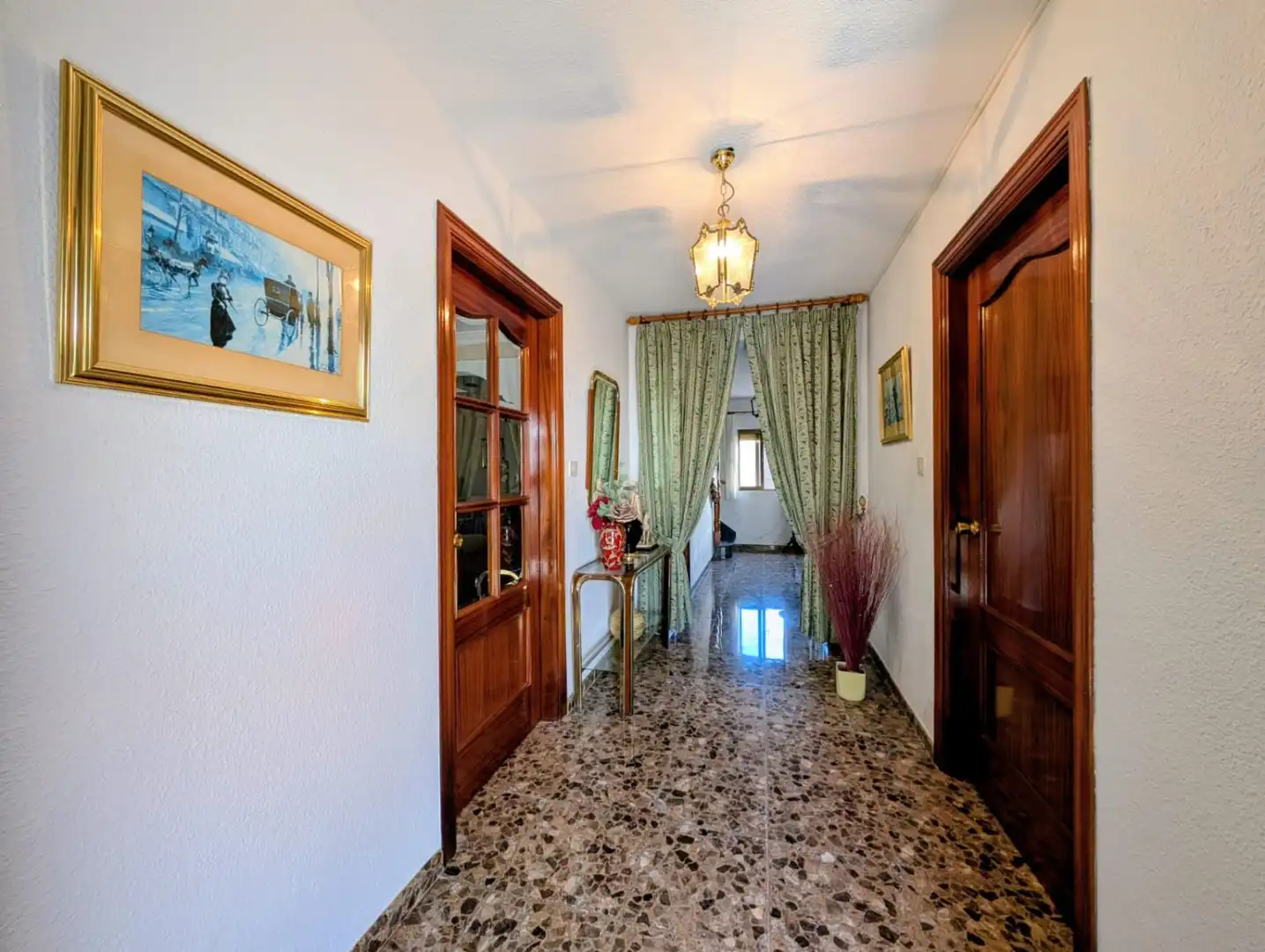 Casa o xalet en venda en Loja amb Terrassa i Traster