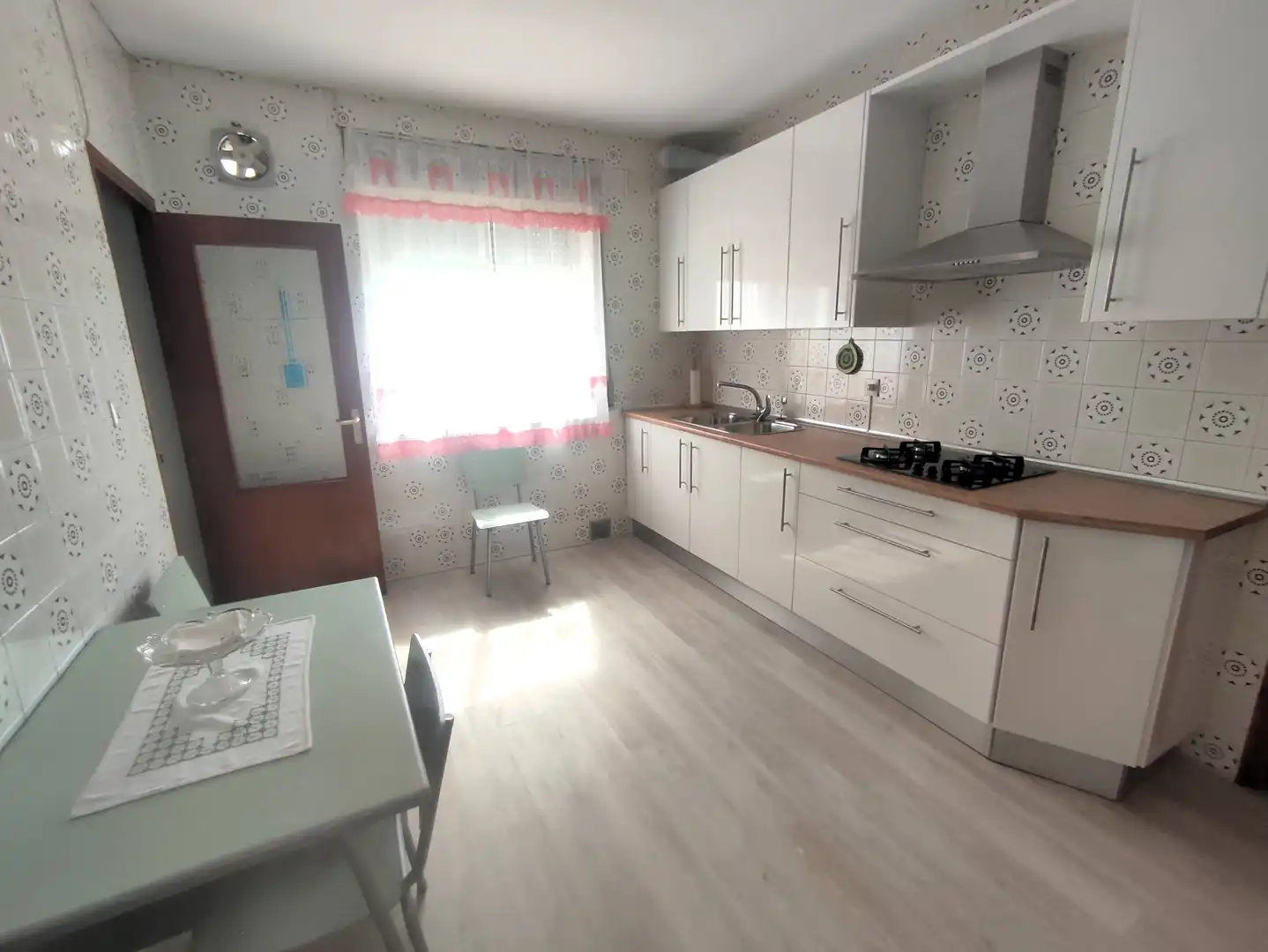 Cocina de Casa o chalet en venta en Lomoviejo con Trastero, Amueblado y Horno