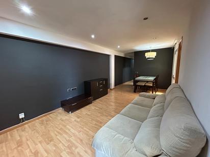 Flat for sale in Badalona  with Heating