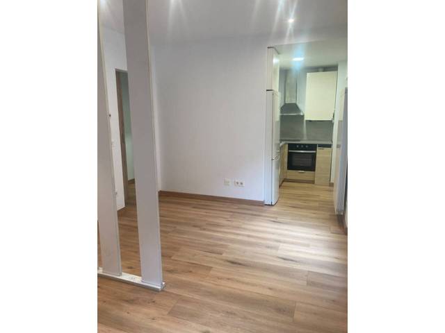 Apartamento en Alquiler en Calle Padre César Morán en Las Ventas