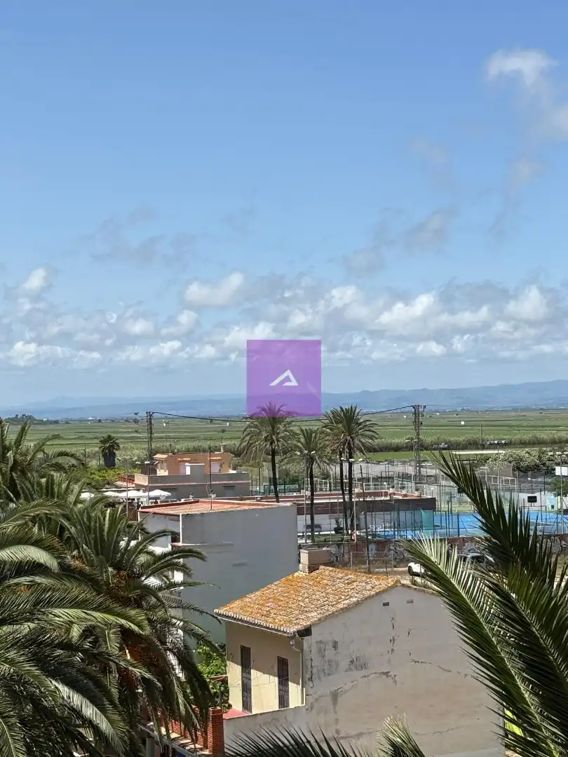 Vista exterior de Apartament en venda en Sueca amb Aire condicionat, Terrassa i Moblat