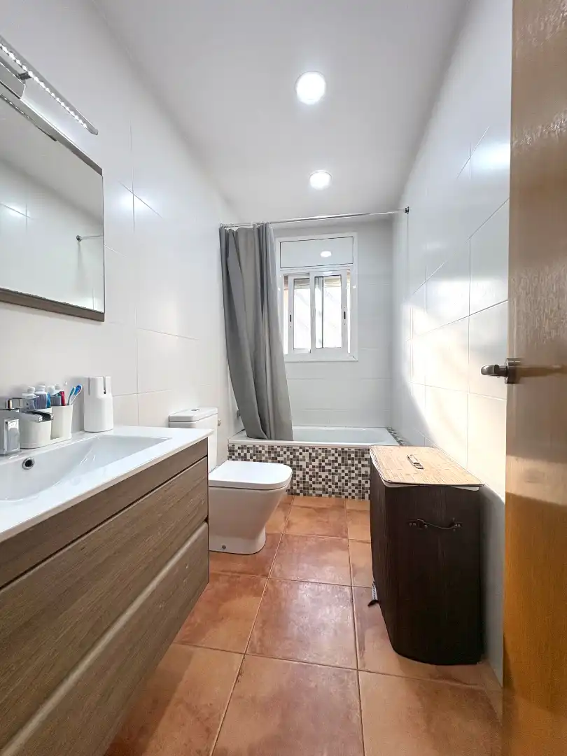 Baño de Casa o chalet en venta en Rubí con Aire acondicionado, Calefacción y Jardín privado