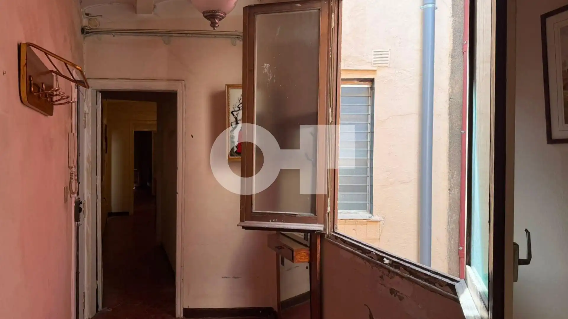 Flat with terrace for sale in Carrer Carrer Hospital, imagen 23