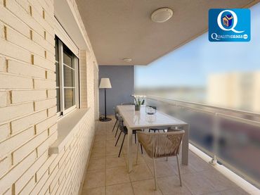 Piso con piscina en venta en El Edén