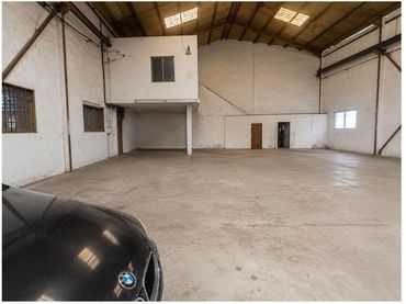 Industriegebäude zum Verkauf in Villanueva de Castellón