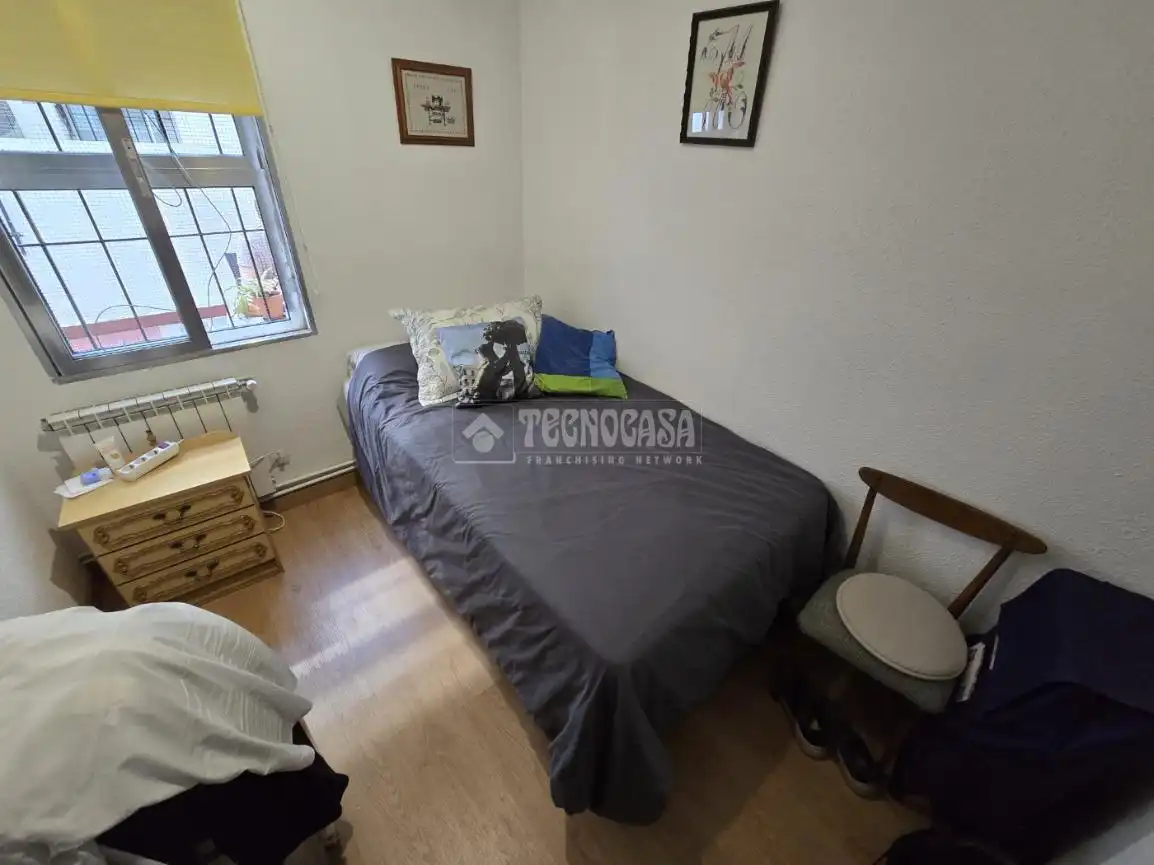 Habitación de Piso en venta en Madrid con Aire acondicionado y Calefacción