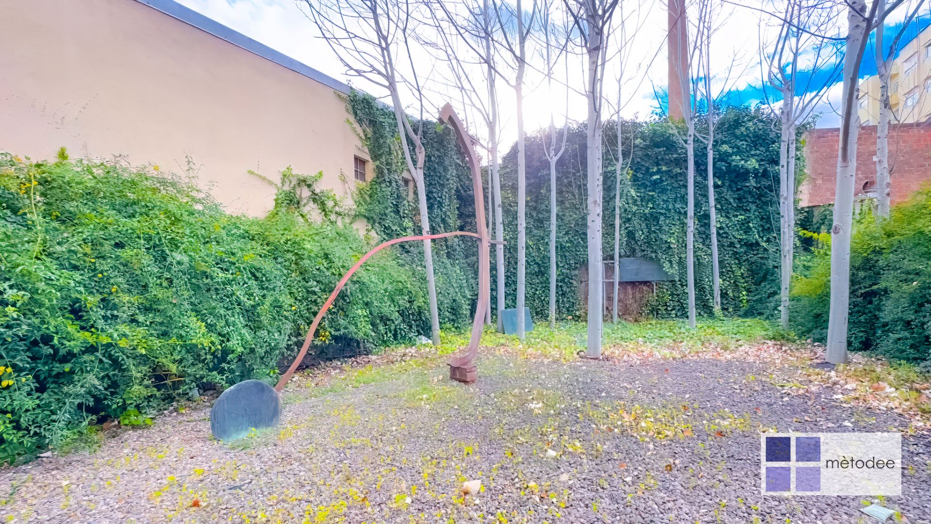 Jardí de Local en venda en  Barcelona Capital amb Aire condicionat, Calefacció i Alarma