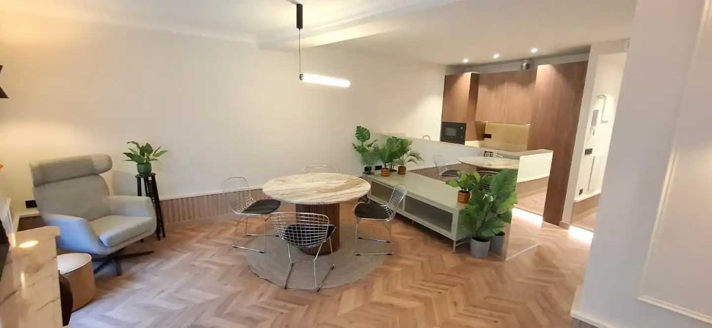 Piso con terraza en venta en Marqués De Santillana
