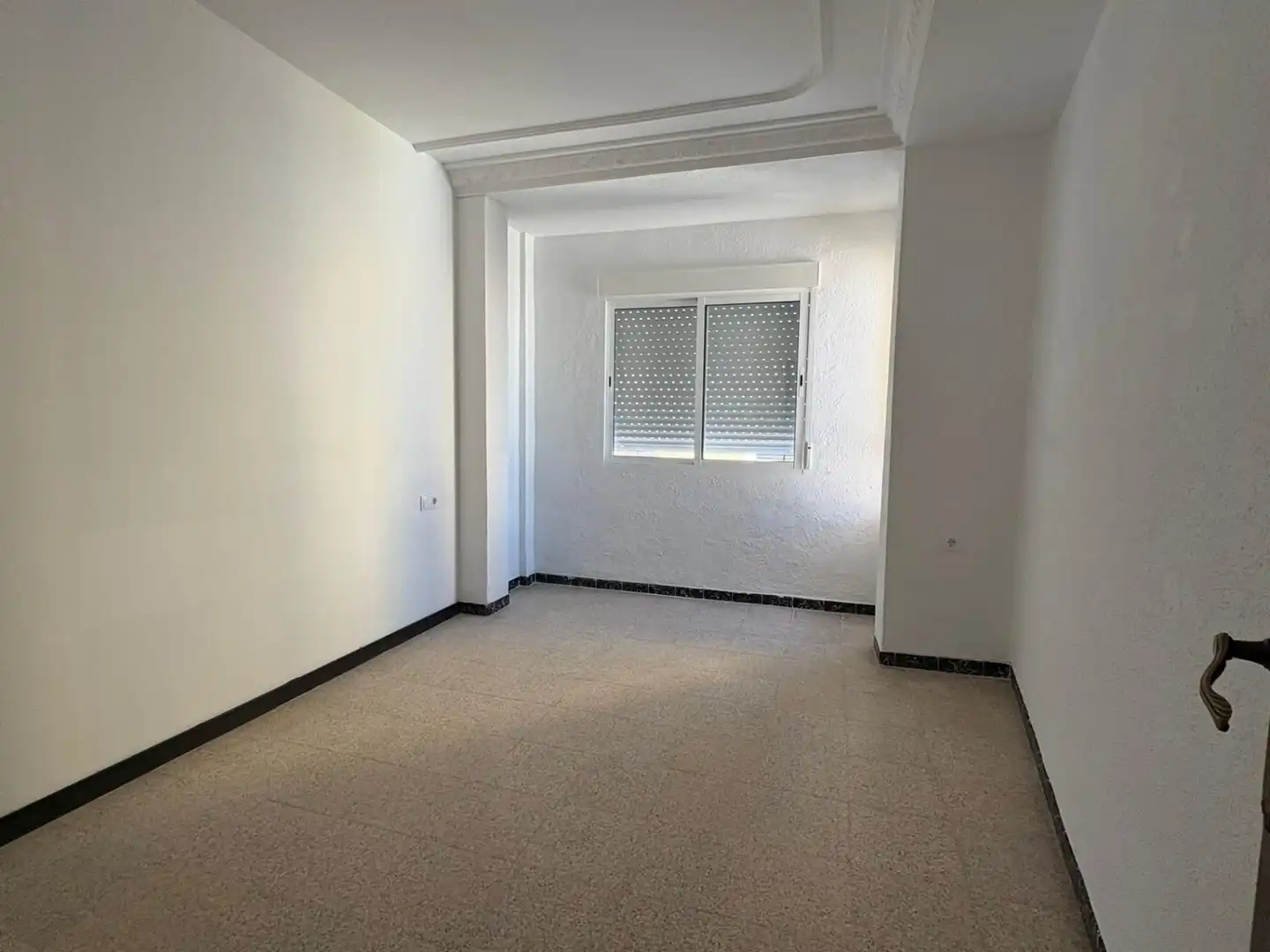 Habitación de Piso de alquiler en Villanueva de Castellón con Alarma