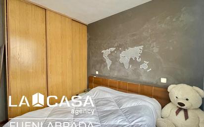 Bedroom of Flat for sale in Fuenlabrada  with Air Conditioner and Storage room