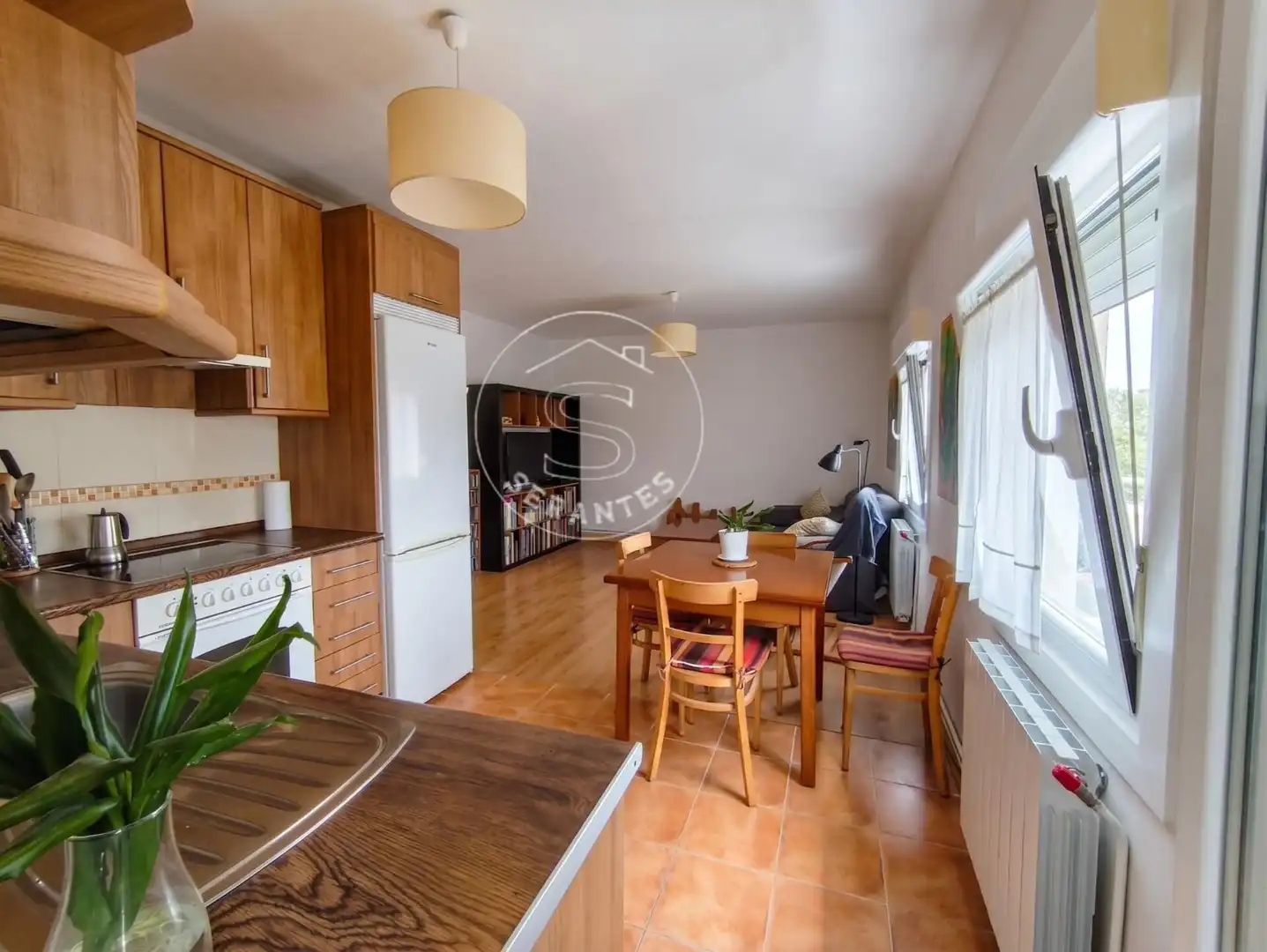 Cocina de Piso en venta en  Pamplona / Iruña con Calefacción