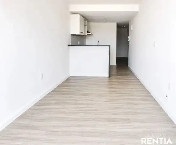Flat with lift for sale in Carrer del Foc, imagen 2