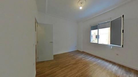 Photo 3 of Flat for sale in Virgen de la Cinta, 27, Los Remedios,  Sevilla Capital