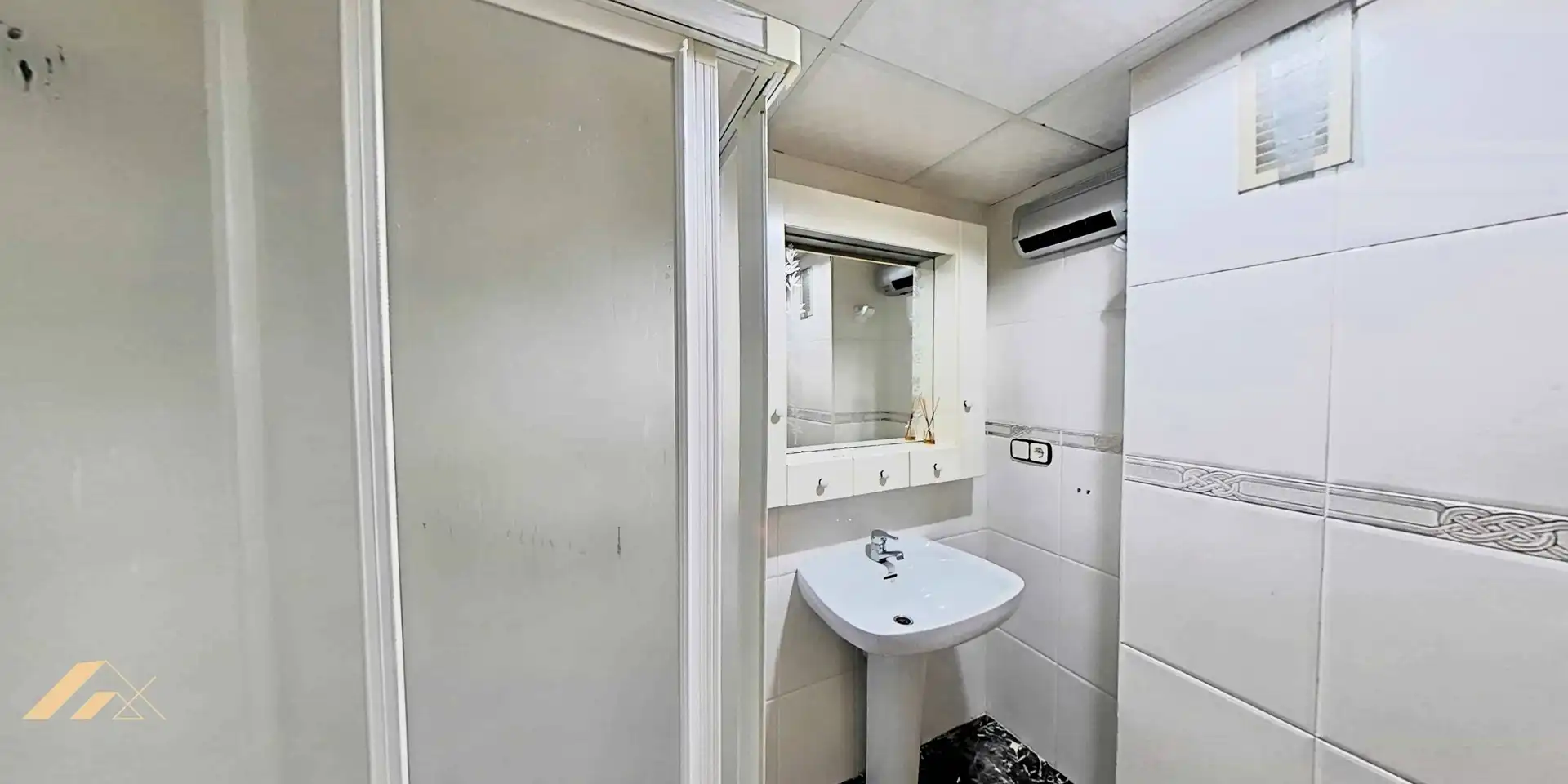 Bany de Apartament en venda en Pilar de la Horadada amb Aire condicionat