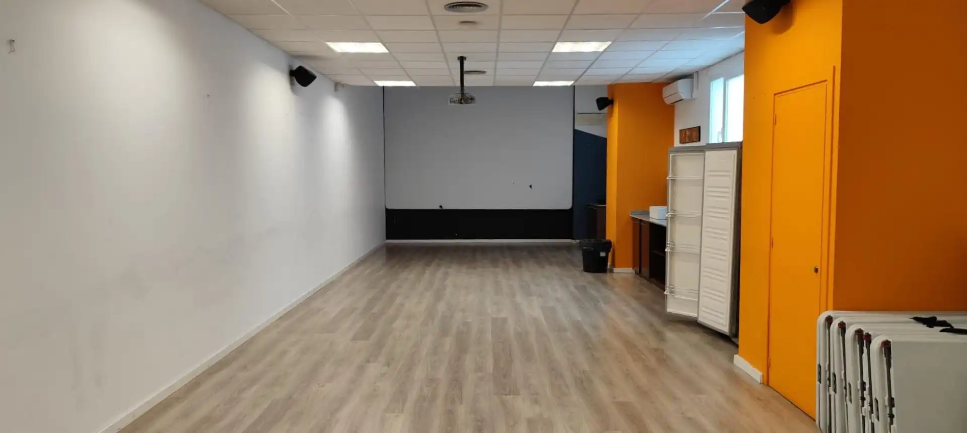 Local comercial en venda a de la Pau, imagen 21