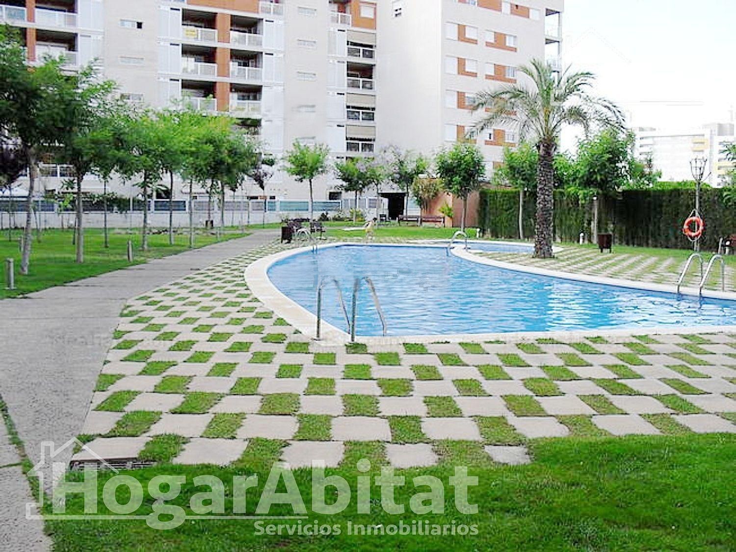 Piscina de Àtic en venda en Paterna amb Jardí privat, Terrassa i Balcó