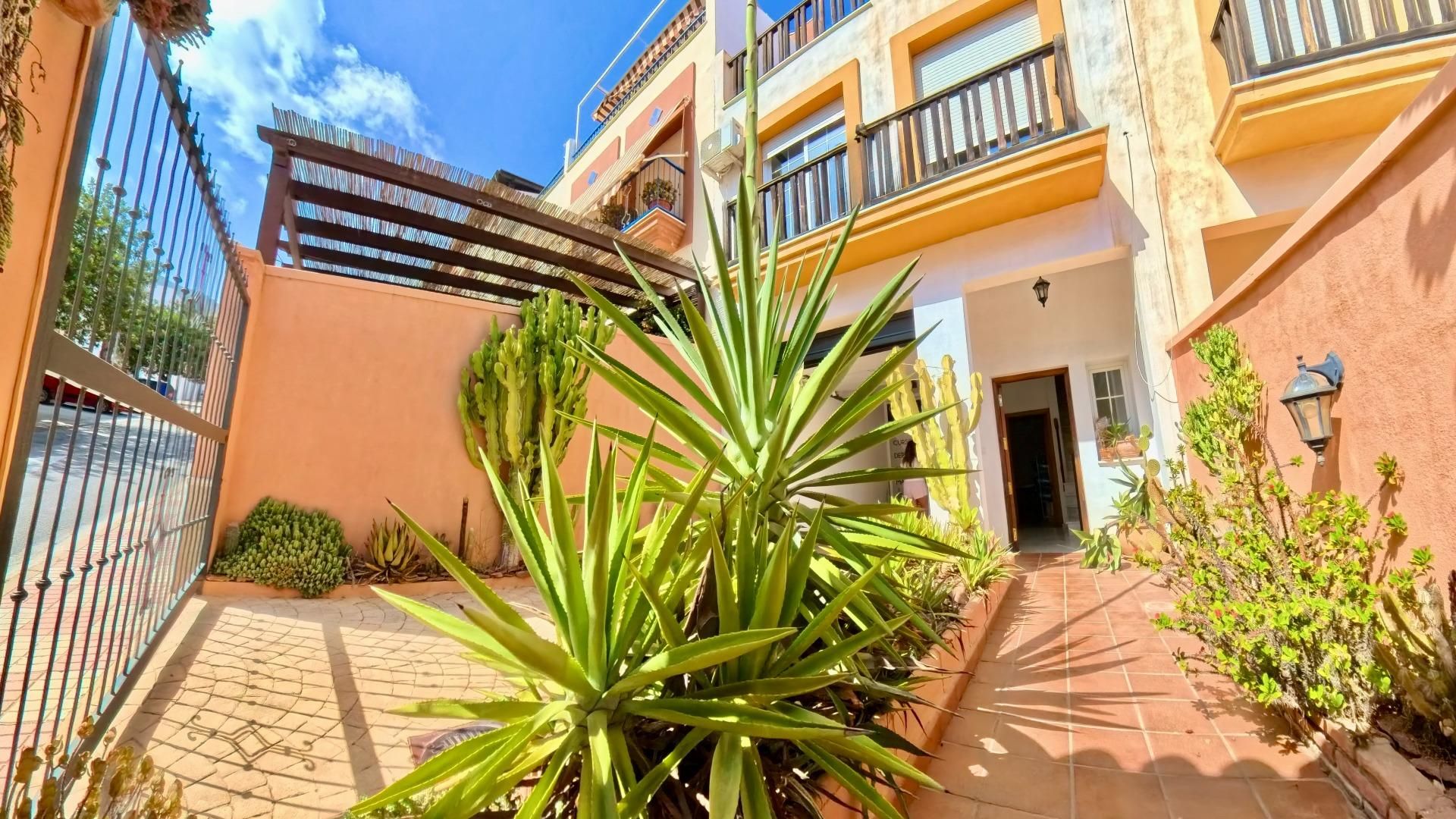 Single-family semi-detached for sale in  AZUCENA (ROM), Castell de Ferro