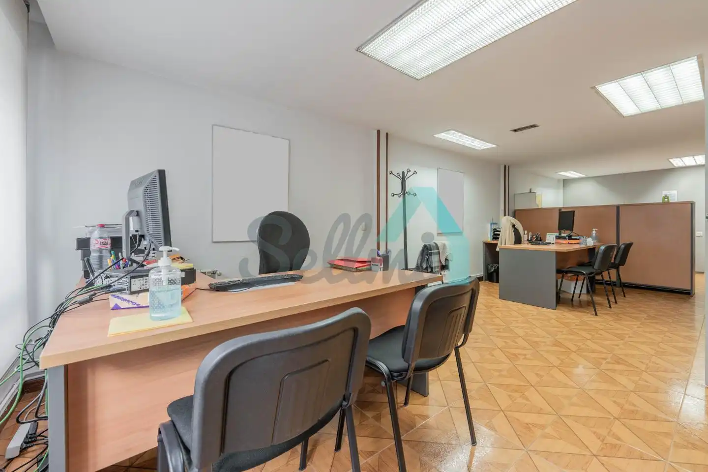 Büro mit Aufzug zur Miete in Uría, imagen 4